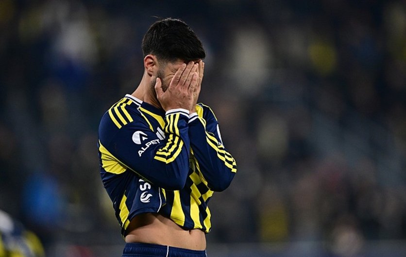 Fenerbahçe, Kasımpaşa Karşısında Uzatma Dakikalarında Yıkıldı