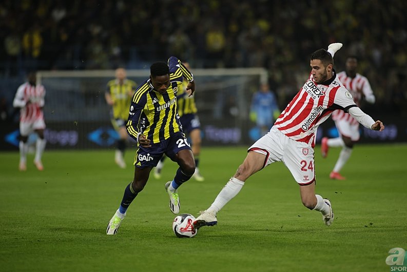 Domenico Tedesco’dan Samsunspor Maçı Öncesi Takıma Moral Toplantısı