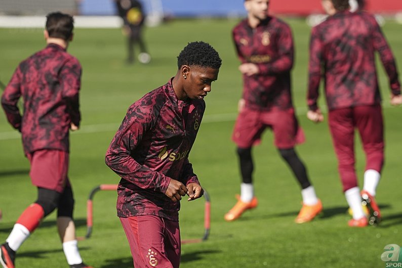 TRANSFER HABERİ | Galatasaraylı Yıldızın Yeni Rotası İngiltere Mi?