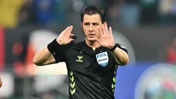 Şampiyonlar Ligi son 16 turunda oynanacak Bayer Leverkusen – Arsenal karşılaşmasında Halil Umut Meler görev yapacak.