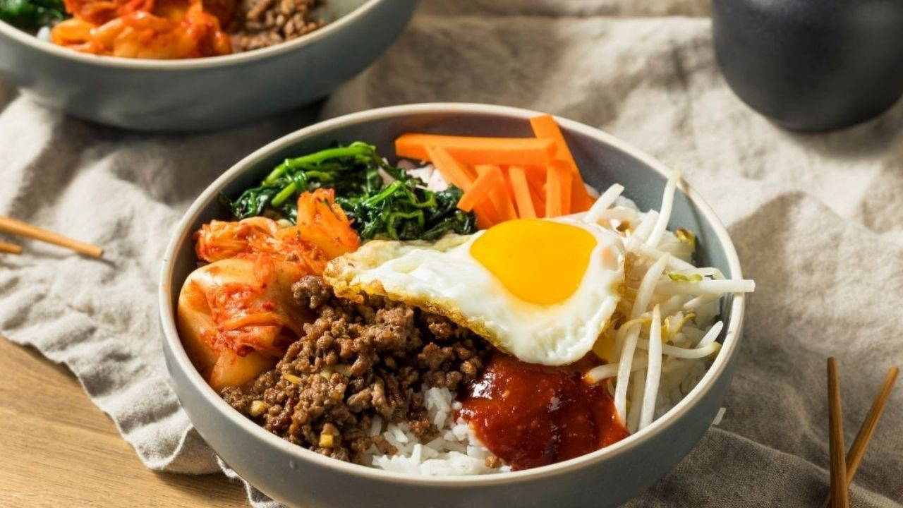 Kore mutfağının lezzeti. Bibimbap tarifi