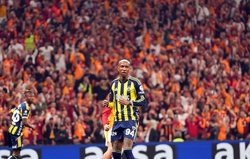 Anderson Talisca’dan Derbi Sonrası Açıklama: “Sorumluluk Bana Ait”