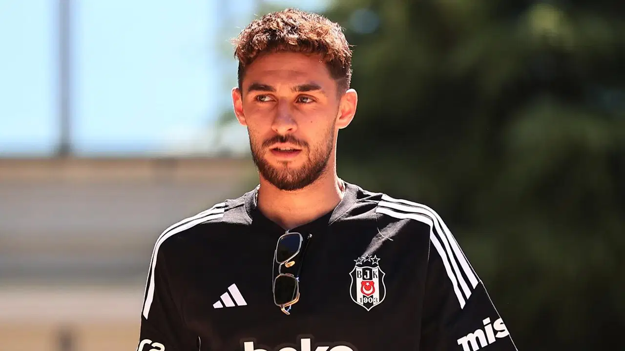 Beşiktaş’ta Şok Sakatlık: Kartal Kayra Yılmaz Ameliyat Masasına Yattı
