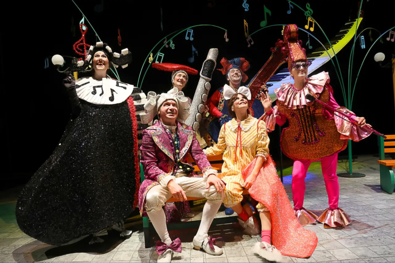 Şehir Tiyatroları “Sesler Ülkesi” ile Kıbrıs Sahnesinde