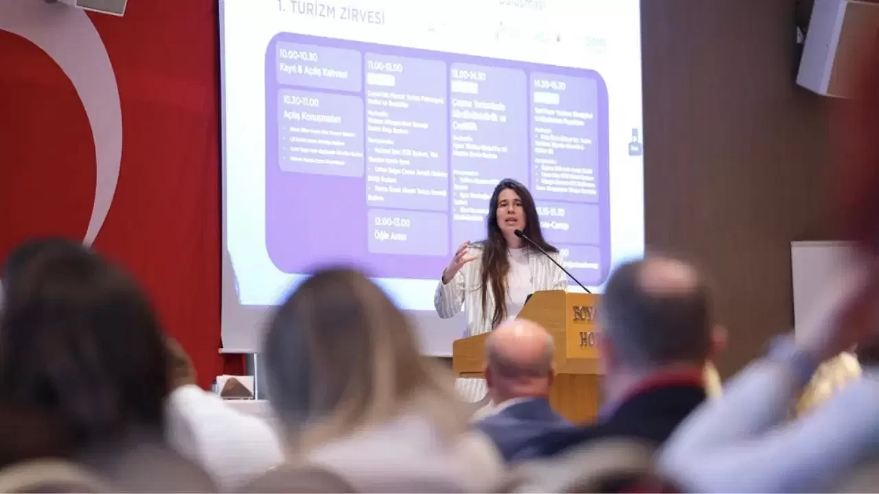Çeşme Turizminde Yeni Vizyon: Geleceğin Stratejileri Ortak Akılla Belirlendi