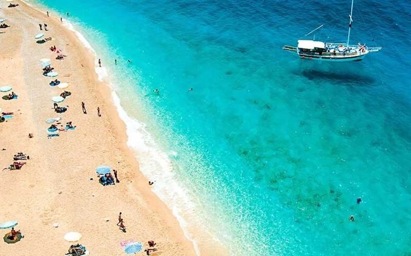 Akdeniz’in Saklı Kanyonu Avrupa’nın En İyi 10 Plajı Arasında Sıralandı