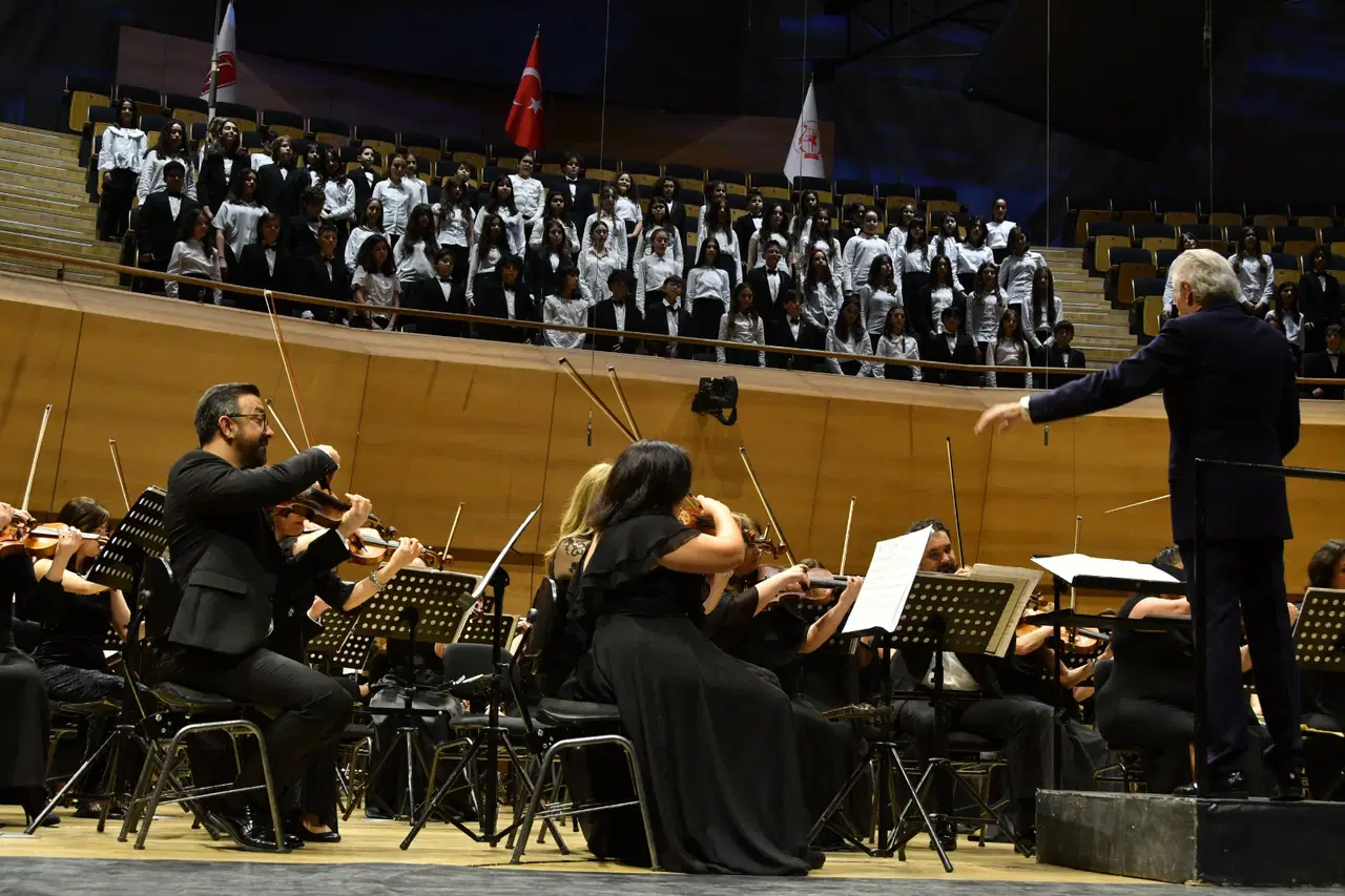 90 Yıllık Sanat Köprüsü: Ankara Devlet Konservatuvarı’ndan Gurur Gecesi